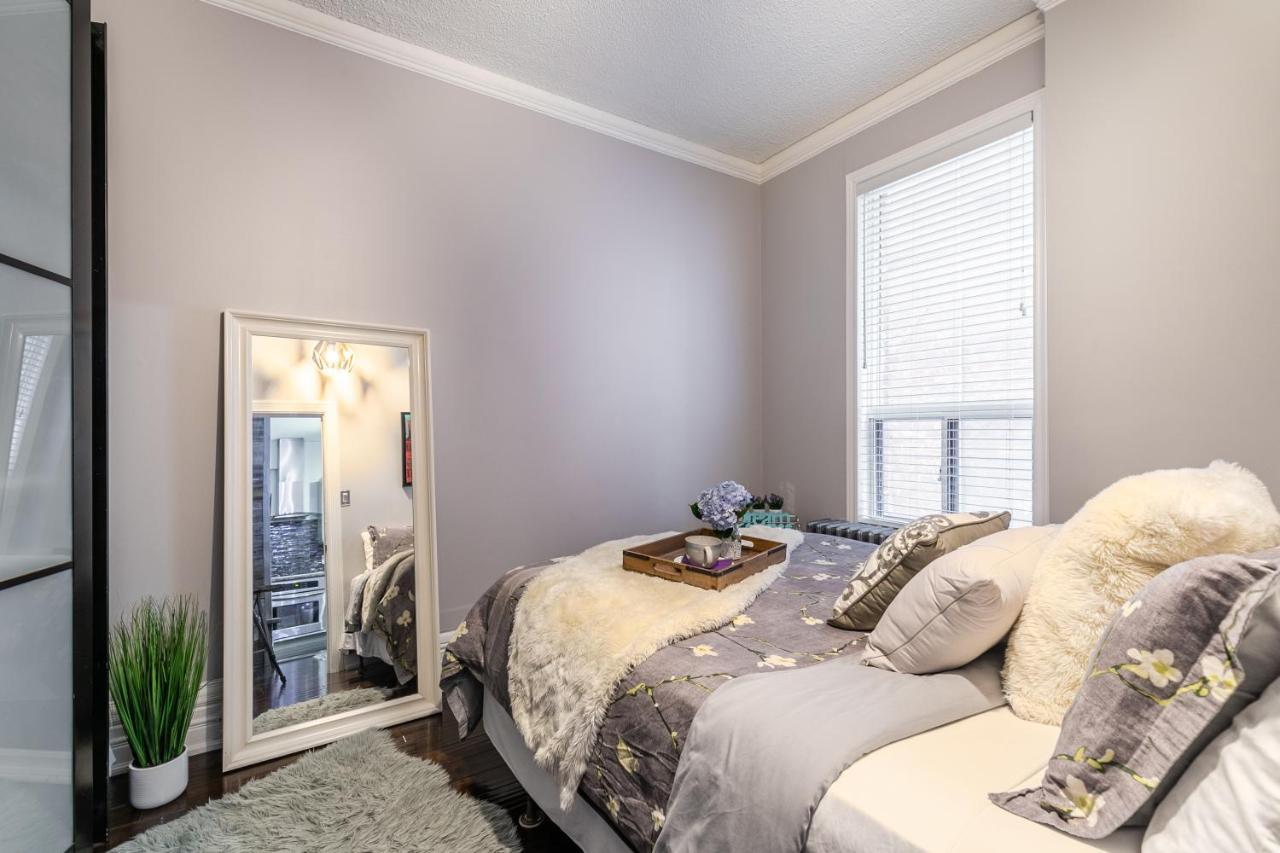טורונטו Nb Urban Luxury Suites מראה חיצוני תמונה
