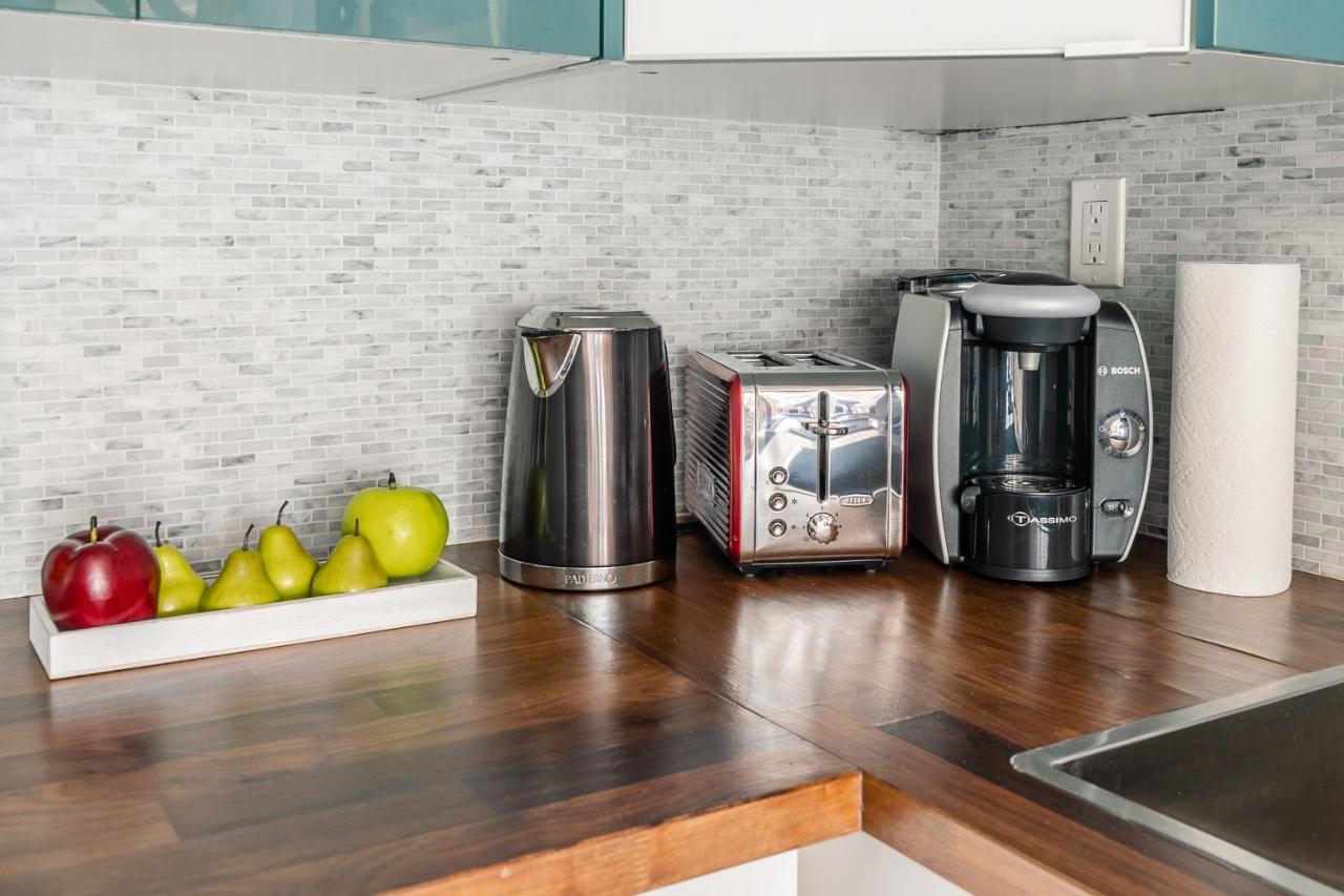 טורונטו Nb Urban Luxury Suites מראה חיצוני תמונה